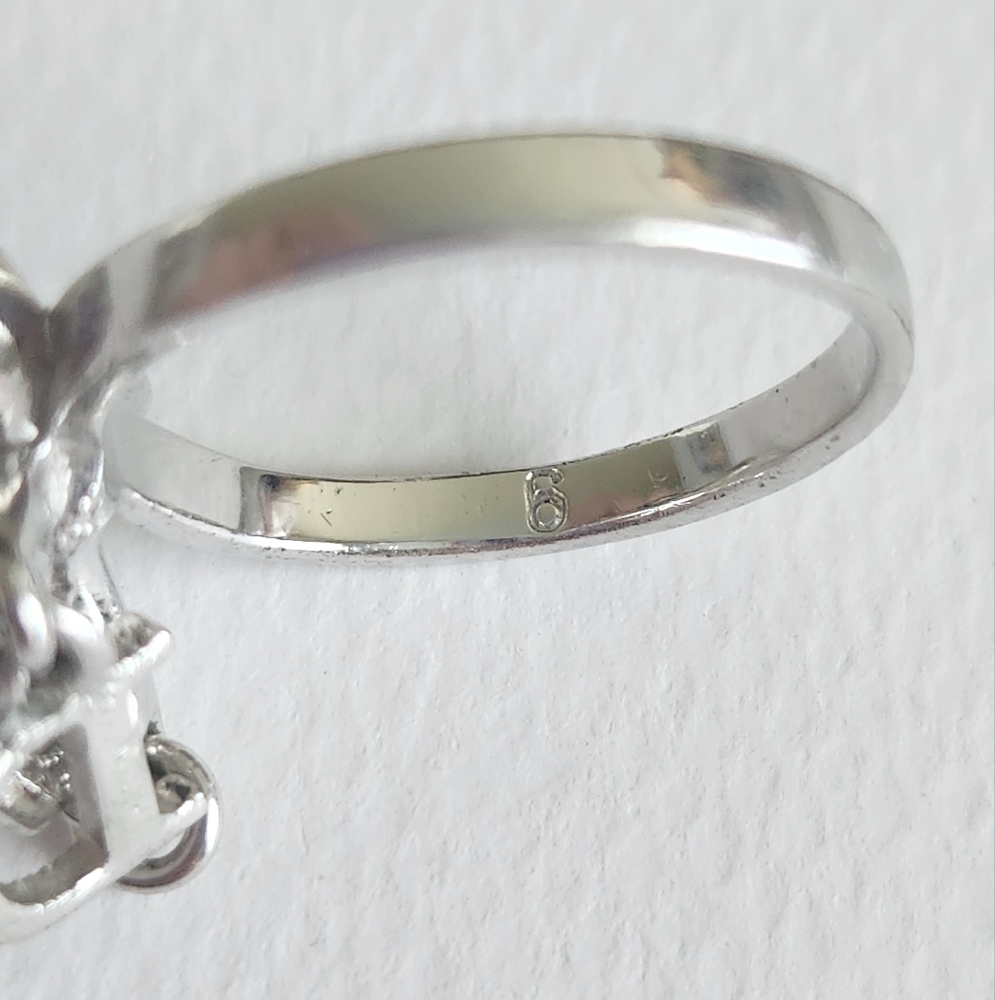 💰 SOLD 💰DIOR Bow CD Charm Silver Tone Ring Sz 6 - Picture 6 of 8